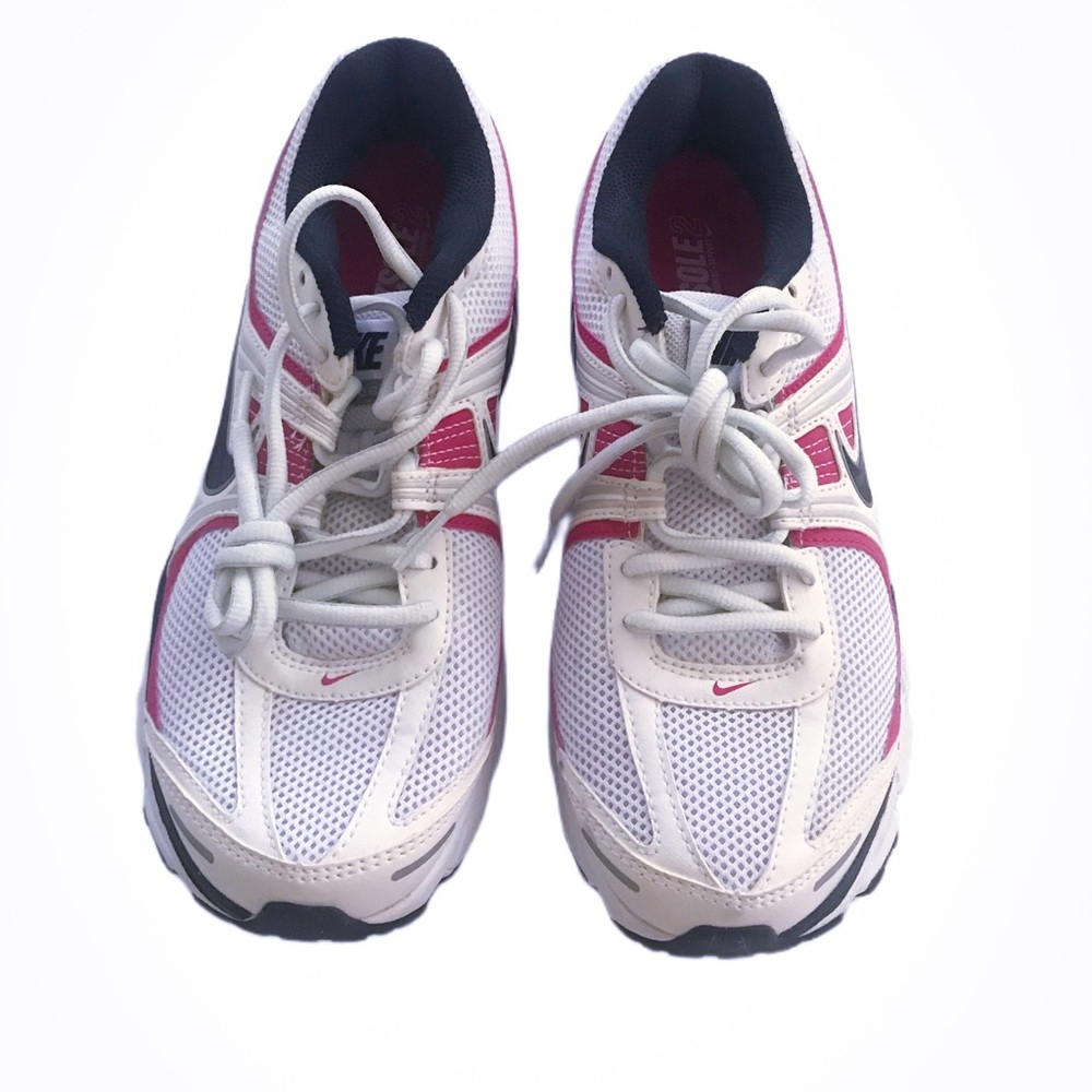 Nike Air Tennis Shoes